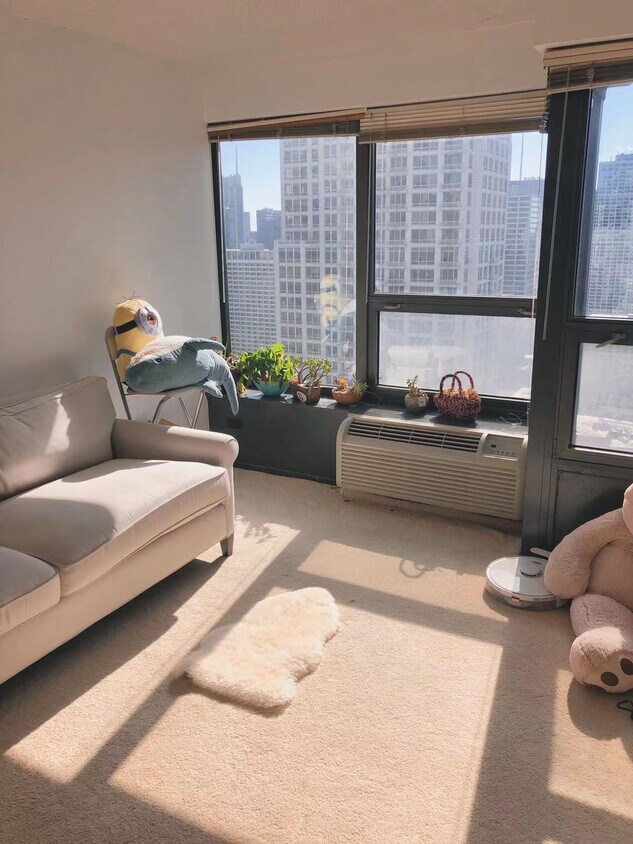 Foto principal - 30 E Huron St