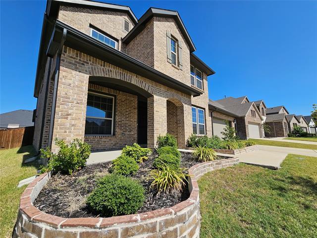 Building Photo - 1740 Jamestown Dr