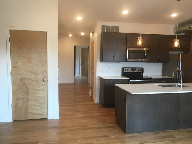 Awesome Kitchen Area - 26 14th E St