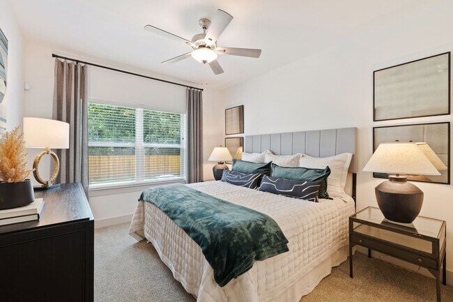Foto del edificio - Don’t Miss Out | 6 Weeks Free + Prime Location!