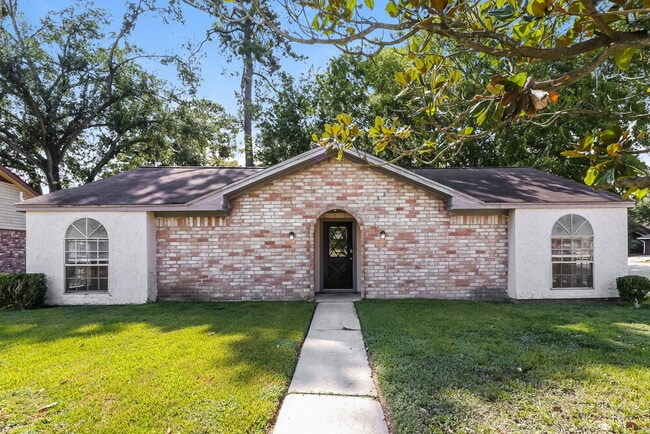 Building Photo - 23127 Briarcreek Blvd
