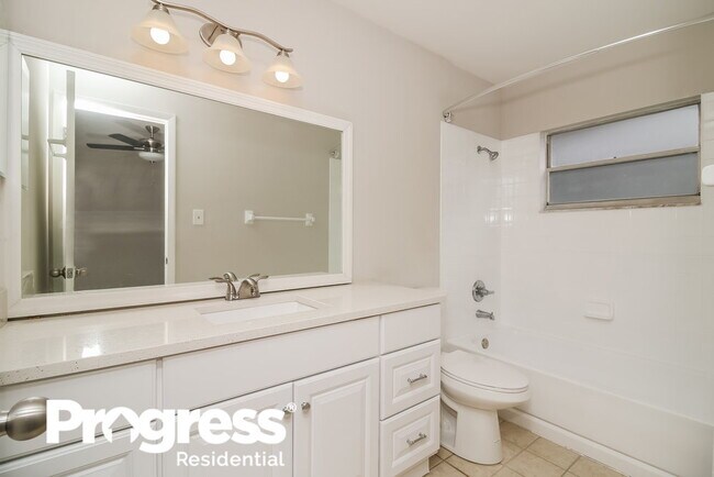 Building Photo - 1719 Cinnabar Ct