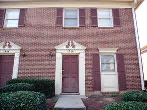 Building Photo - 2906 Webb Bridge Rd