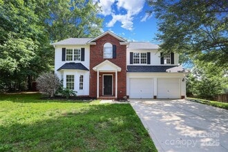 Building Photo - 4112 Chatterleigh Dr