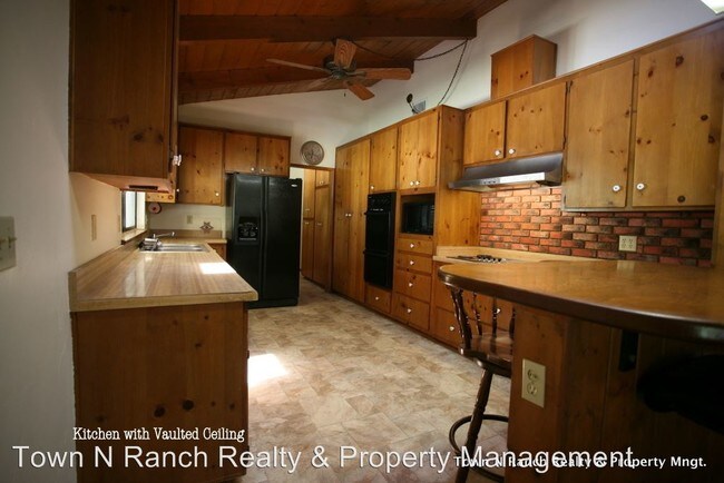 Building Photo - 11458 Manzanita Rd