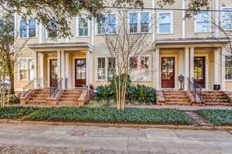 Building Photo - 712 Tattnall St