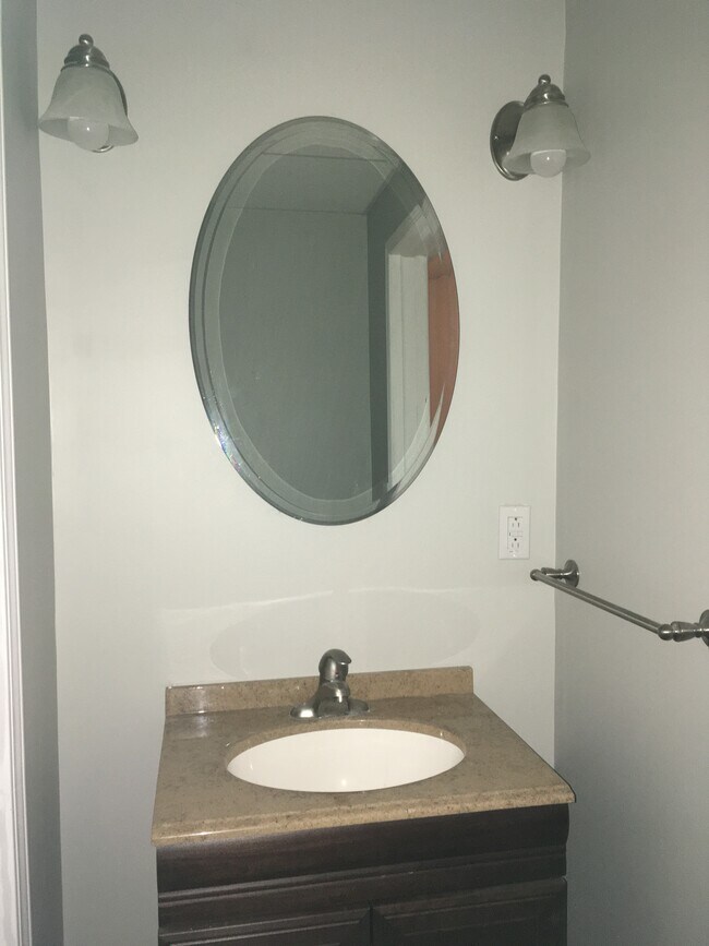 1st floor powder room - 111 N Brooklyn Ave