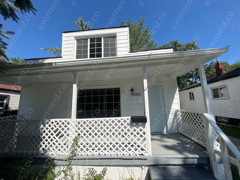 Primary Photo - 23790 Tuscany Ave