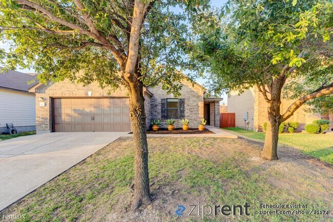 Building Photo - 3 br, 2 bath House - 916 Watson Way, Pflug...