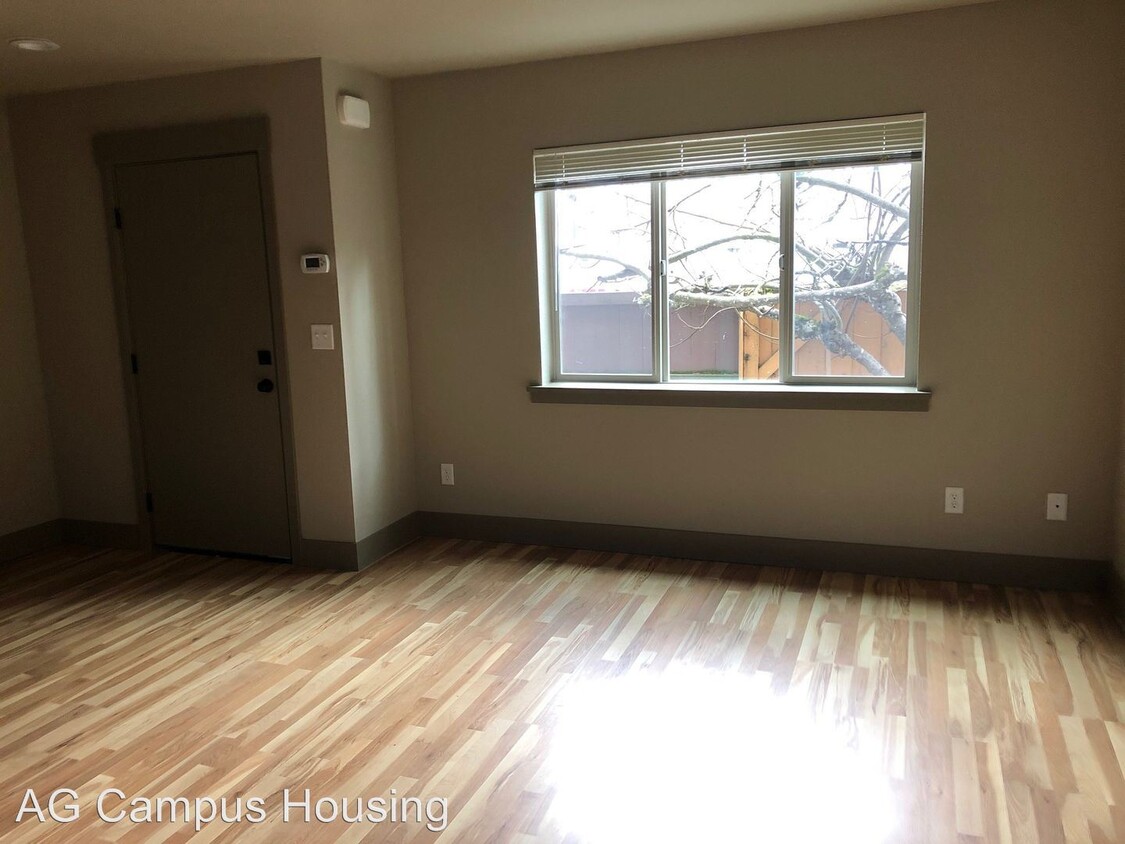 Foto principal - 160 E 15th Ave