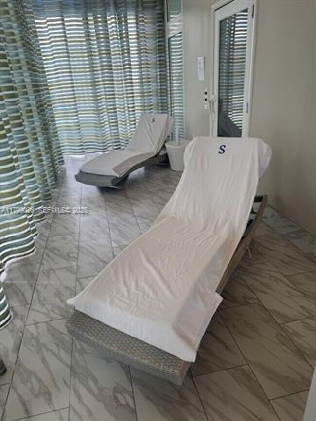 Foto del edificio - 50 Biscayne Blvd