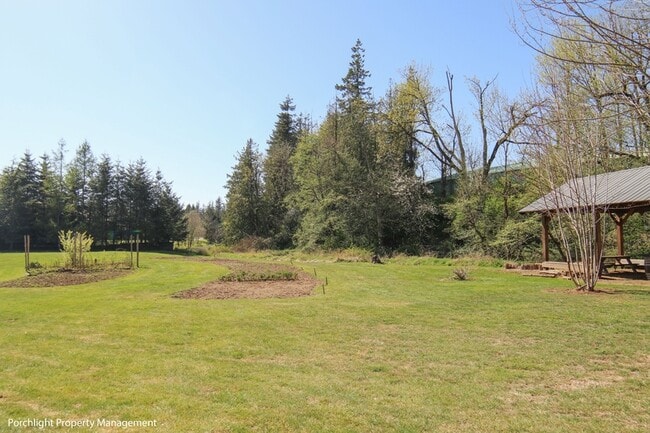 Building Photo - 408 La Villa Dr