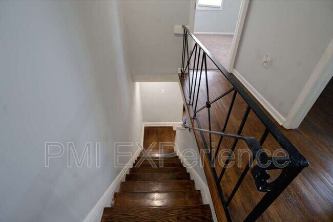 Foto del edificio - 2304 Lakewood St