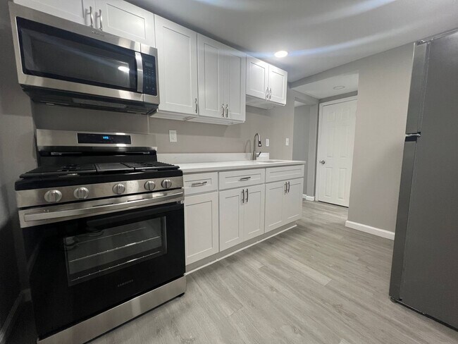 Foto del edificio - 3620 North Point Blvd
