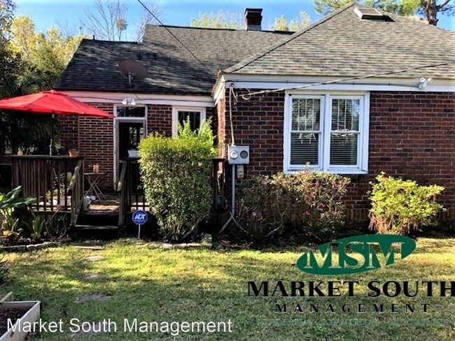 Building Photo - 3 br, 2 bath House - 610 E. 52nd Street