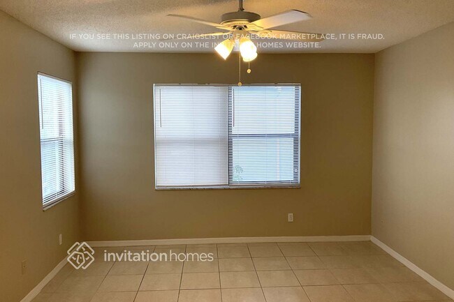 Foto del edificio - 11249 NW 34th Pl