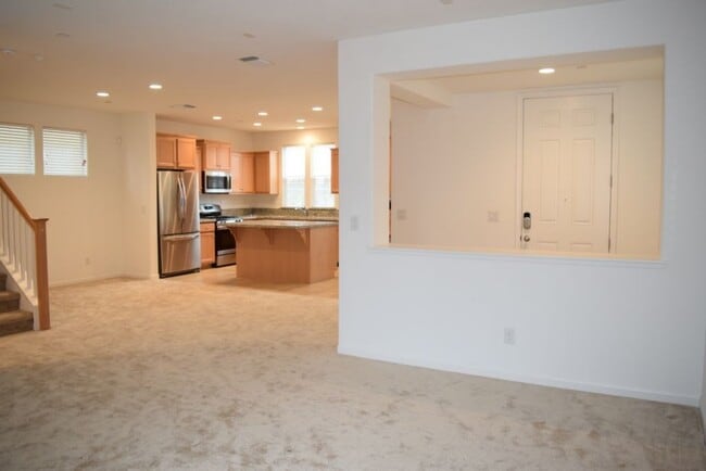 Building Photo - 1805 Terracina Dr