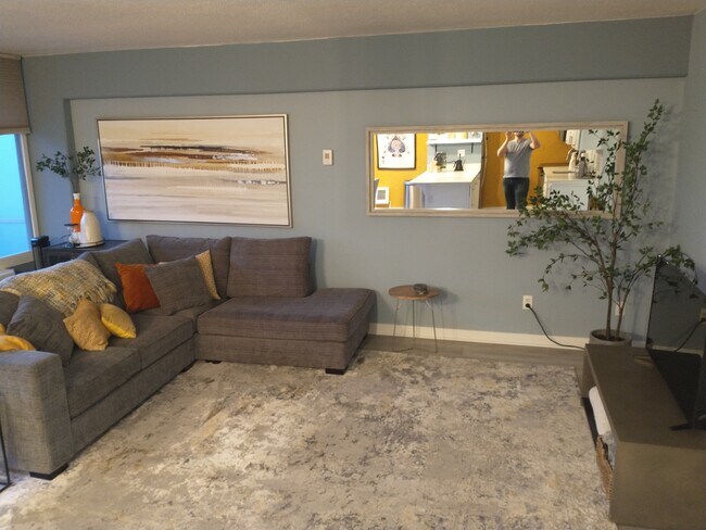 Living room - 235 Broadway