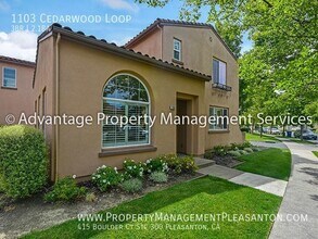 Building Photo - 1103 Cedarwood Loop