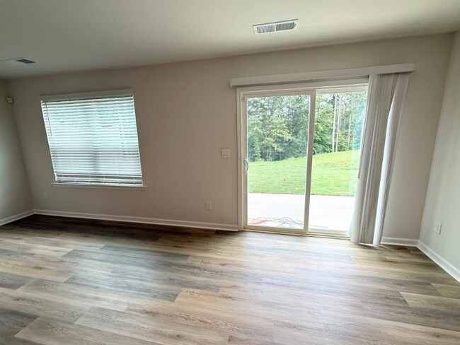 Foto del edificio - 5106 Hyrule Dr