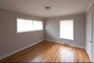 Building Photo - 1286 Inman Rd