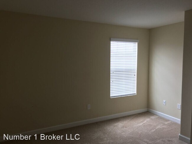 Building Photo - 4 br, 3.5 bath House - 15123 Driftwood Ben...