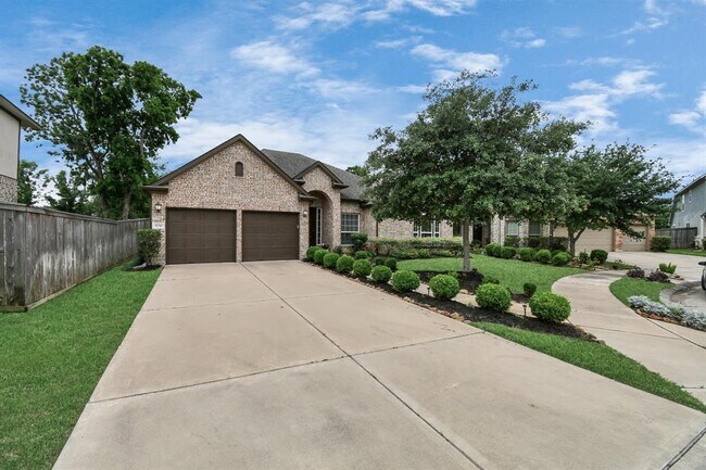 Building Photo - 9710 Iberia Way