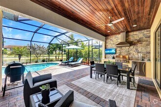 Building Photo - 28101 Foxrock Ct
