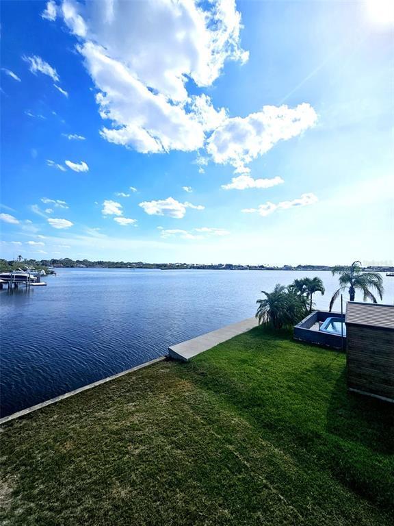 Building Photo - 5346 Bluepoint Dr