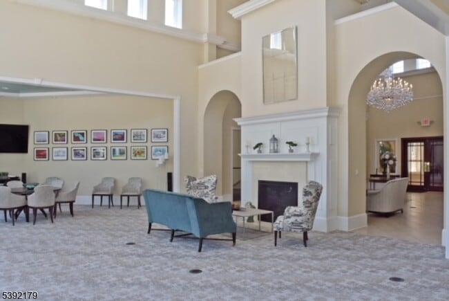 Foto del edificio - 1211 Clinton Ln