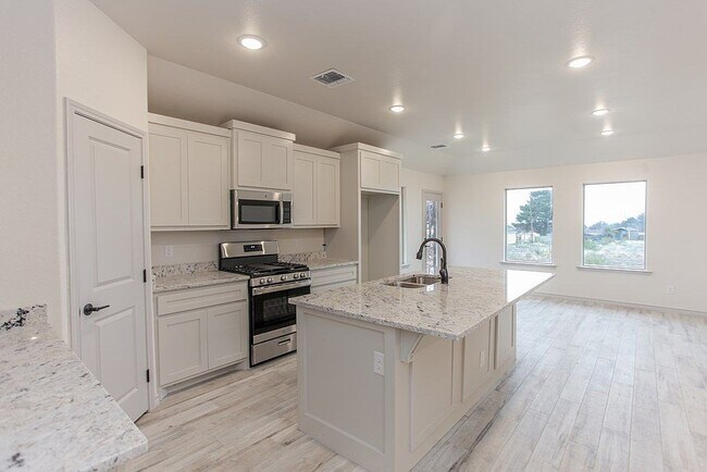 Foto del edificio - 2602 S County Rd