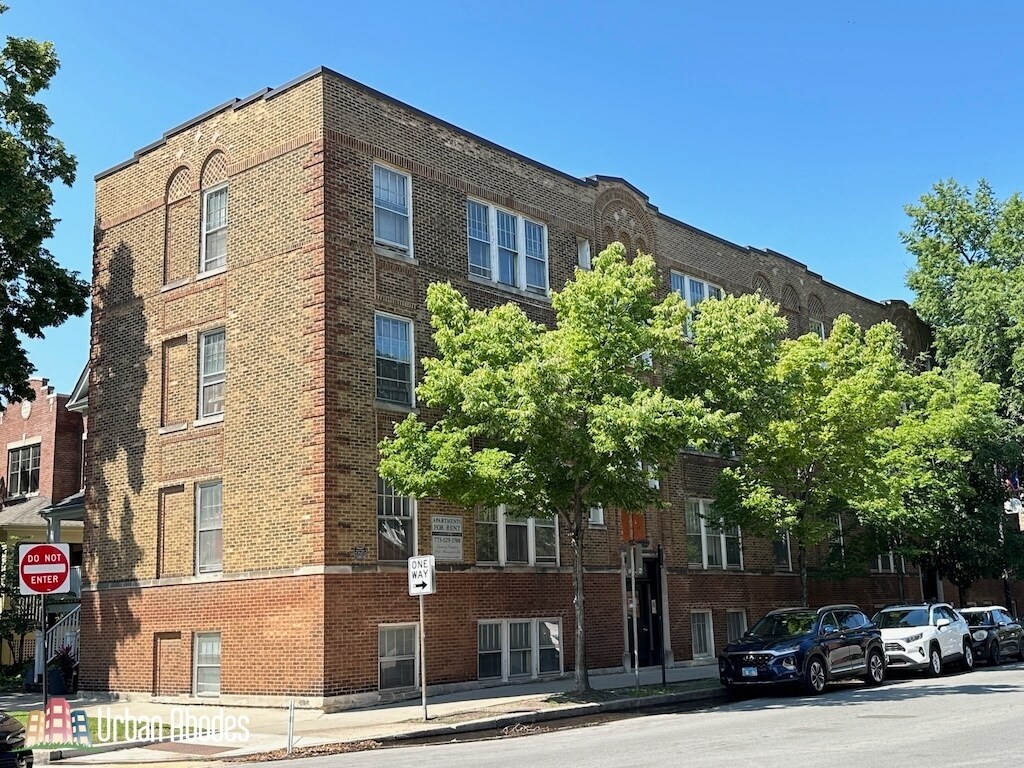 Primary Photo - 2311 W Wilson Ave