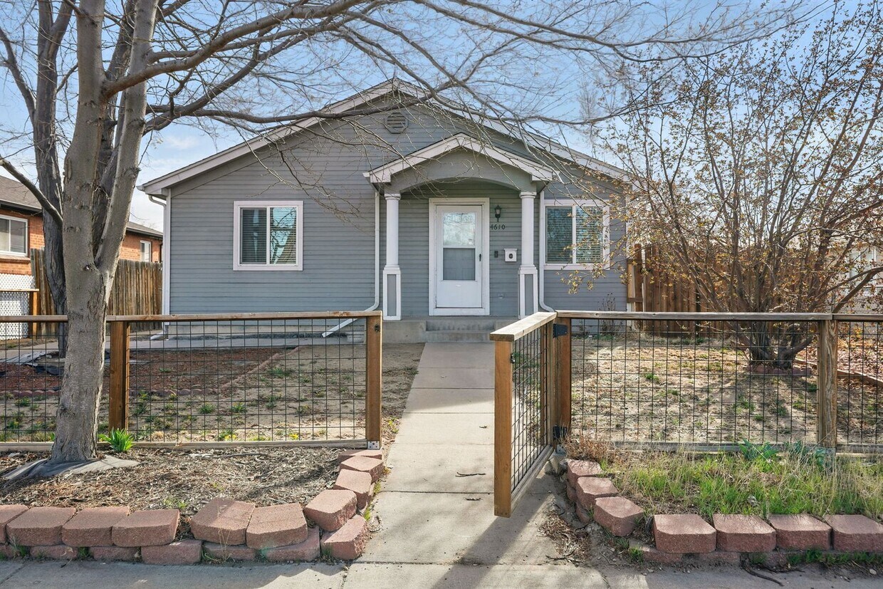 Foto principal - Updated Home in Sunnyside!