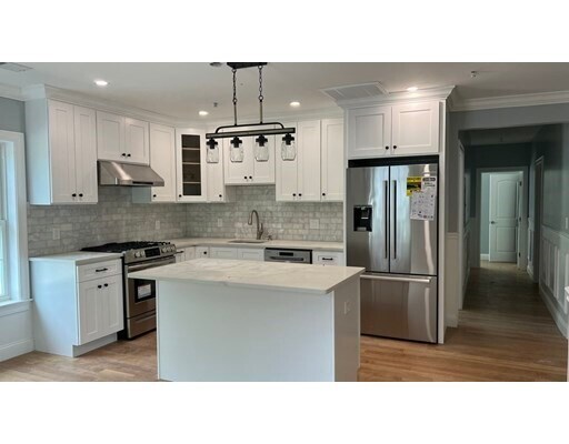Foto principal - 336 Cambridge St