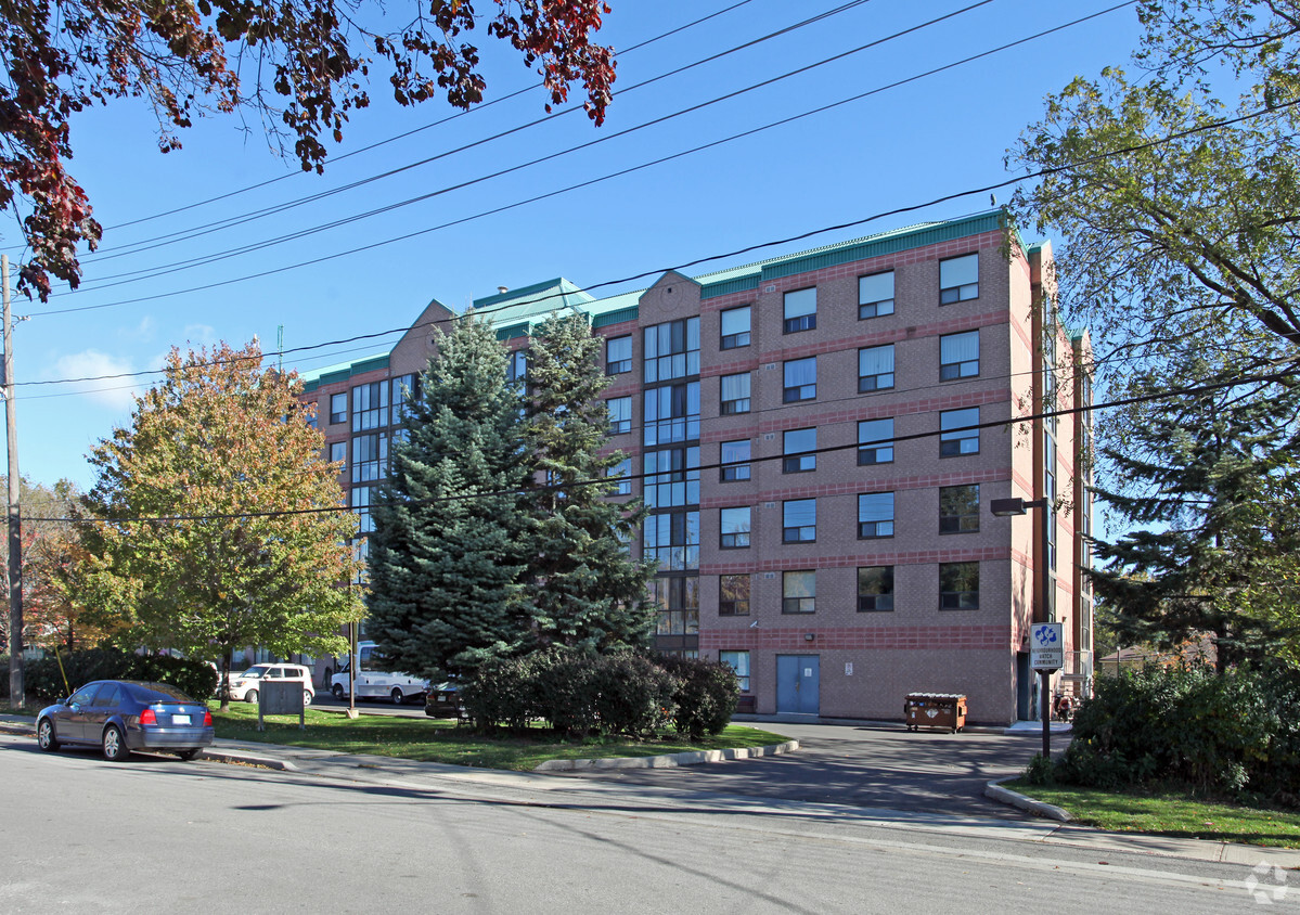 Photo du bâtiment - Marigold Co-operative Homes