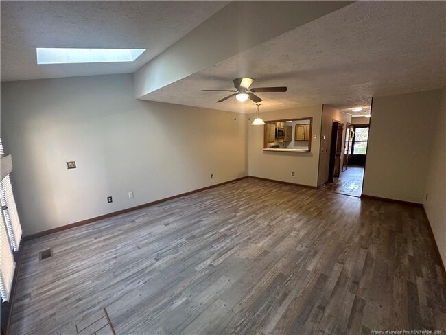 Foto del edificio - 1202 Huntsman Ct