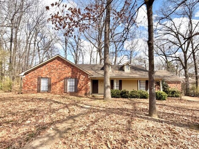 Foto del edificio - Spacious Home In Countrywood-4 Bedrooms 2827 SF