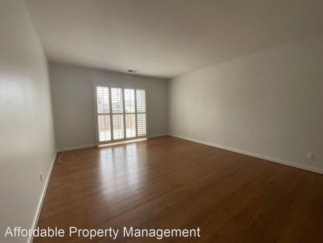 Building Photo - 3 br, 2 bath House - 5015 Foxboro Drive