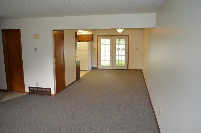 Building Photo - 6300 Ervin Rd