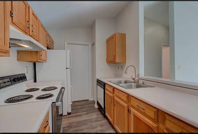 Building Photo - 230 Willowbrook Ct
