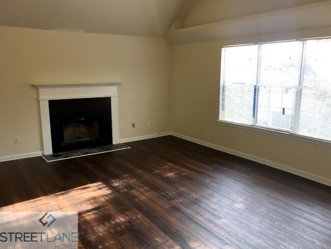 Foto del edificio - 5360 Salem Springs, Lithonia, GA, 30038