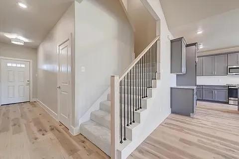 Foto del edificio - 102 Hackberry Ln