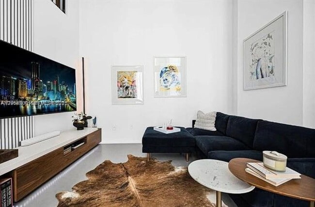 Photo - 300 S Biscayne Blvd cu-L-1232 Apartment