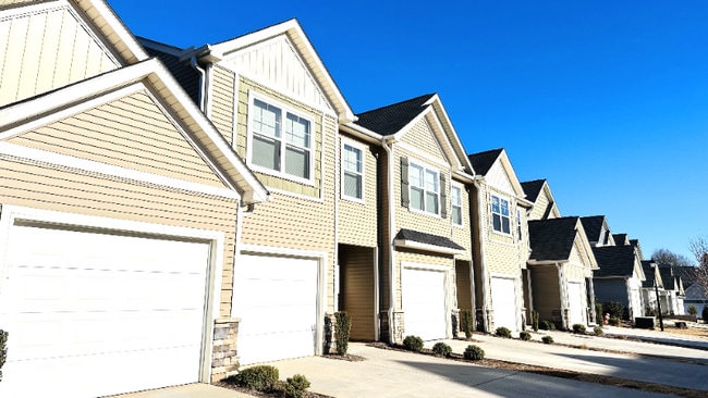 Photo - 813 Stonebriar St Townhome