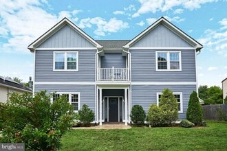 Building Photo - 3244 Blundell Rd
