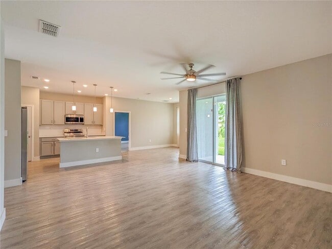 Building Photo - 7295 Minardi St