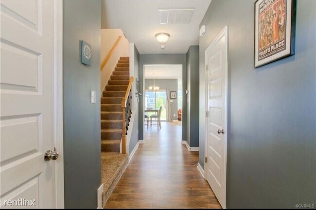 Foto del edificio - 17425 Wynstone Park Ln