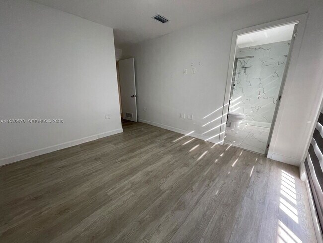 Foto del edificio - 25869 SW 139th Ct