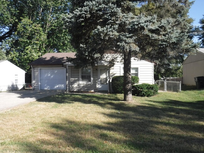 Building Photo - 4609 Cheyenne Rd