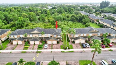 Building Photo - 2988 SE Lexington Lakes Dr